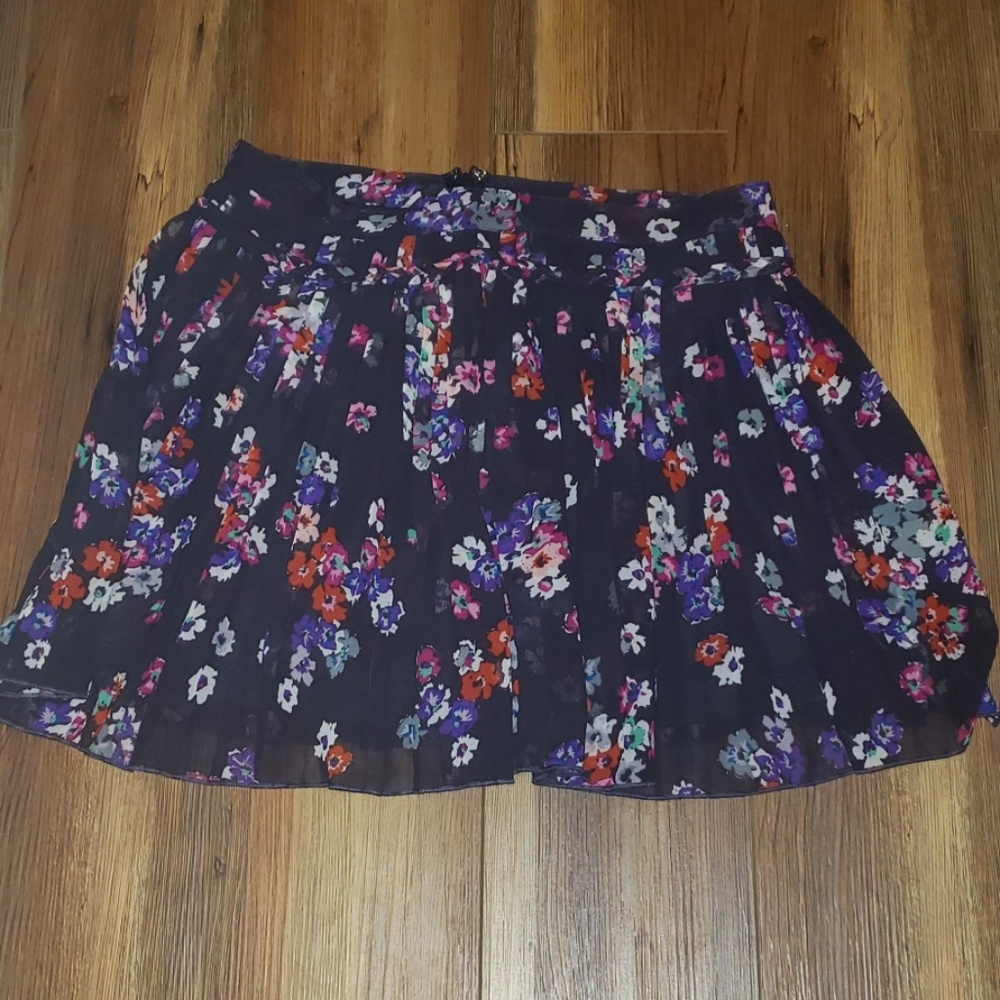 American eagle skirt